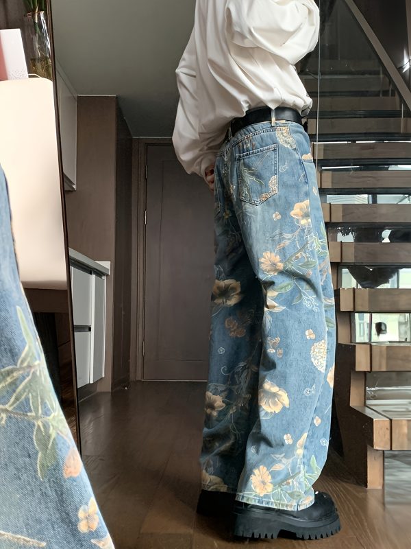 【休閒別緻】女士金色花卉印花闊腿牛仔褲，休閒中腰寬鬆牛仔褲，全季節紐扣長褲，水洗細節