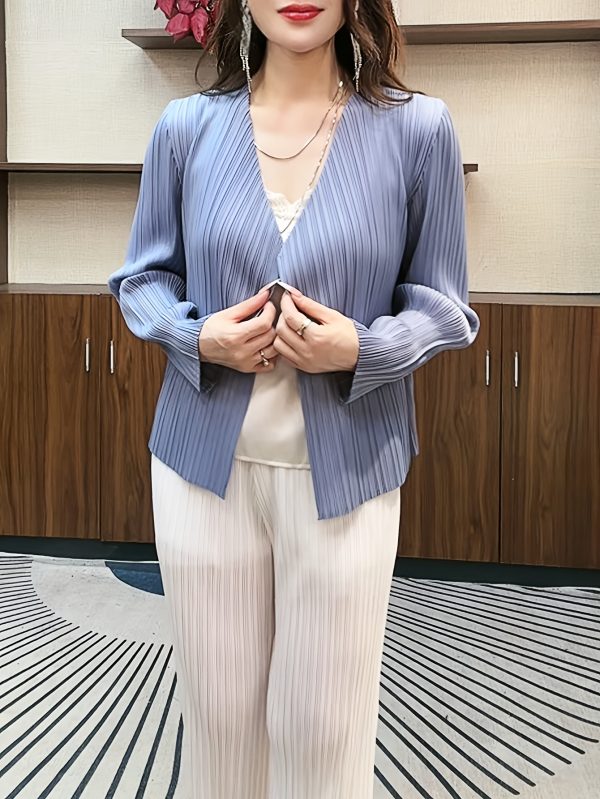 大尺碼 女士優雅 v 領長袖開衫 瘦身款，輕質聚酯，前扣，荷葉邊，適合春夏，休閒時尚風格，休閒時尚開衫 | v 領開衫 | 光澤質感