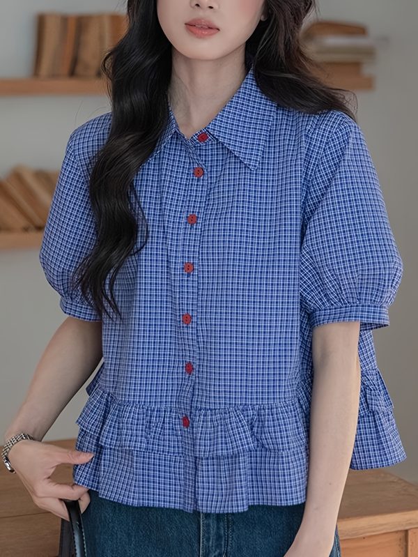 大尺碼 女士法國風格格紋襯衫，帶荷葉袖和領子 休閒扣子襯衫，淺藍色和白色格紋圖案，夏季寬鬆版型，女士t恤